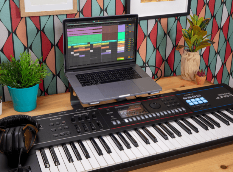 Sintetizador Roland JUNO-D7 | FastStore PDP